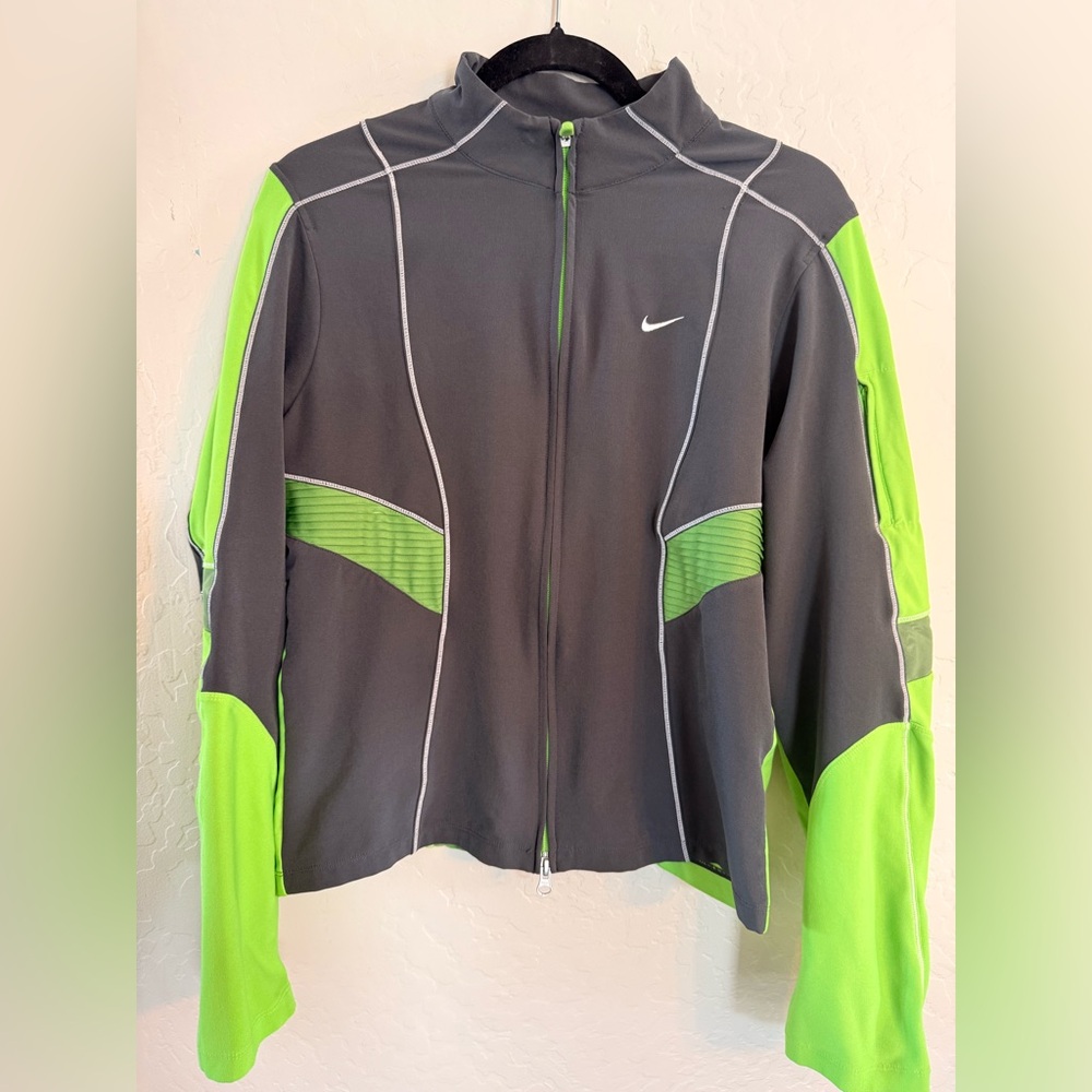 Vintage Nike Fit Dry Graphic Running Jacket